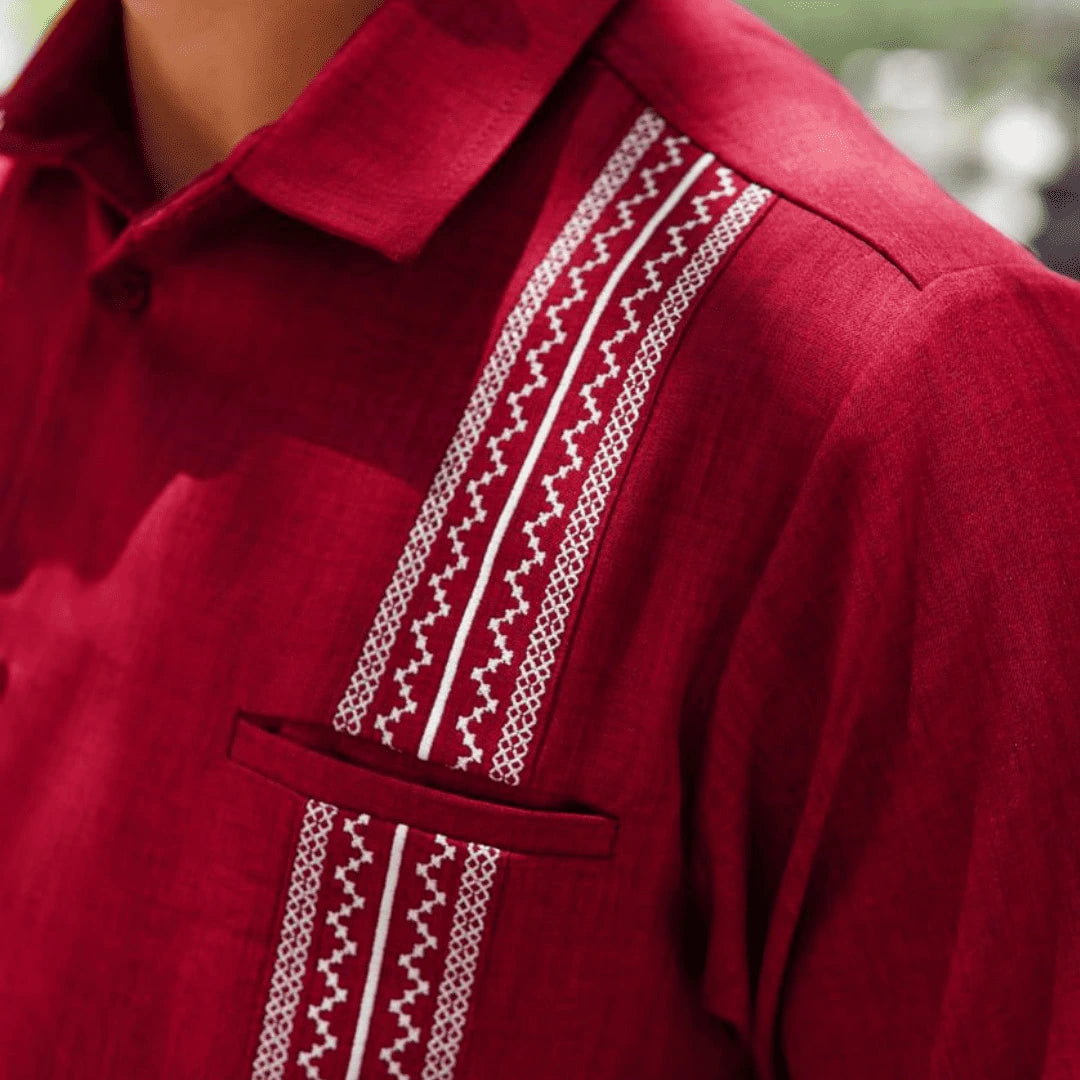 Camisa Guayabera Manga Corta Tinto