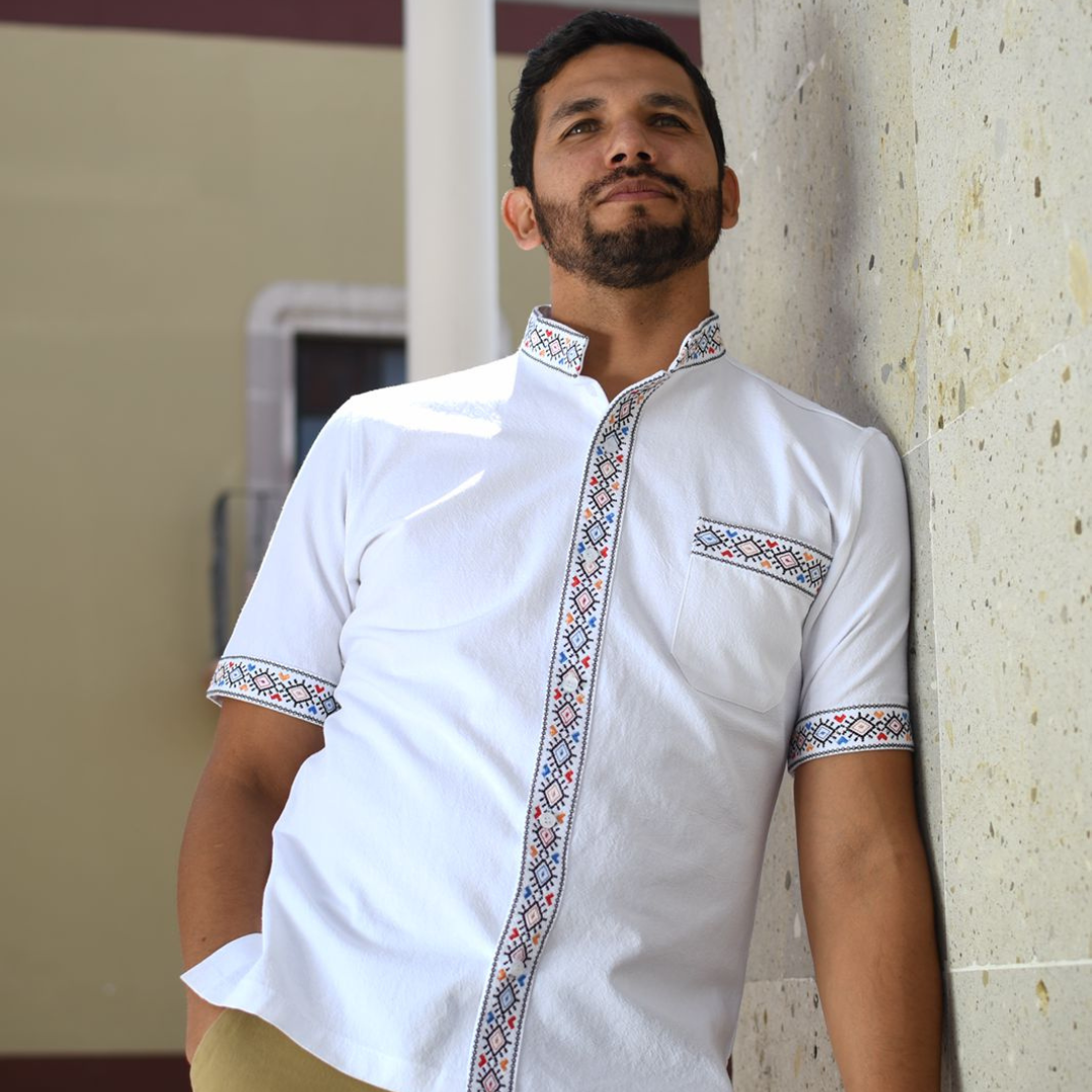 Camisa Guayabera Bordada  CL